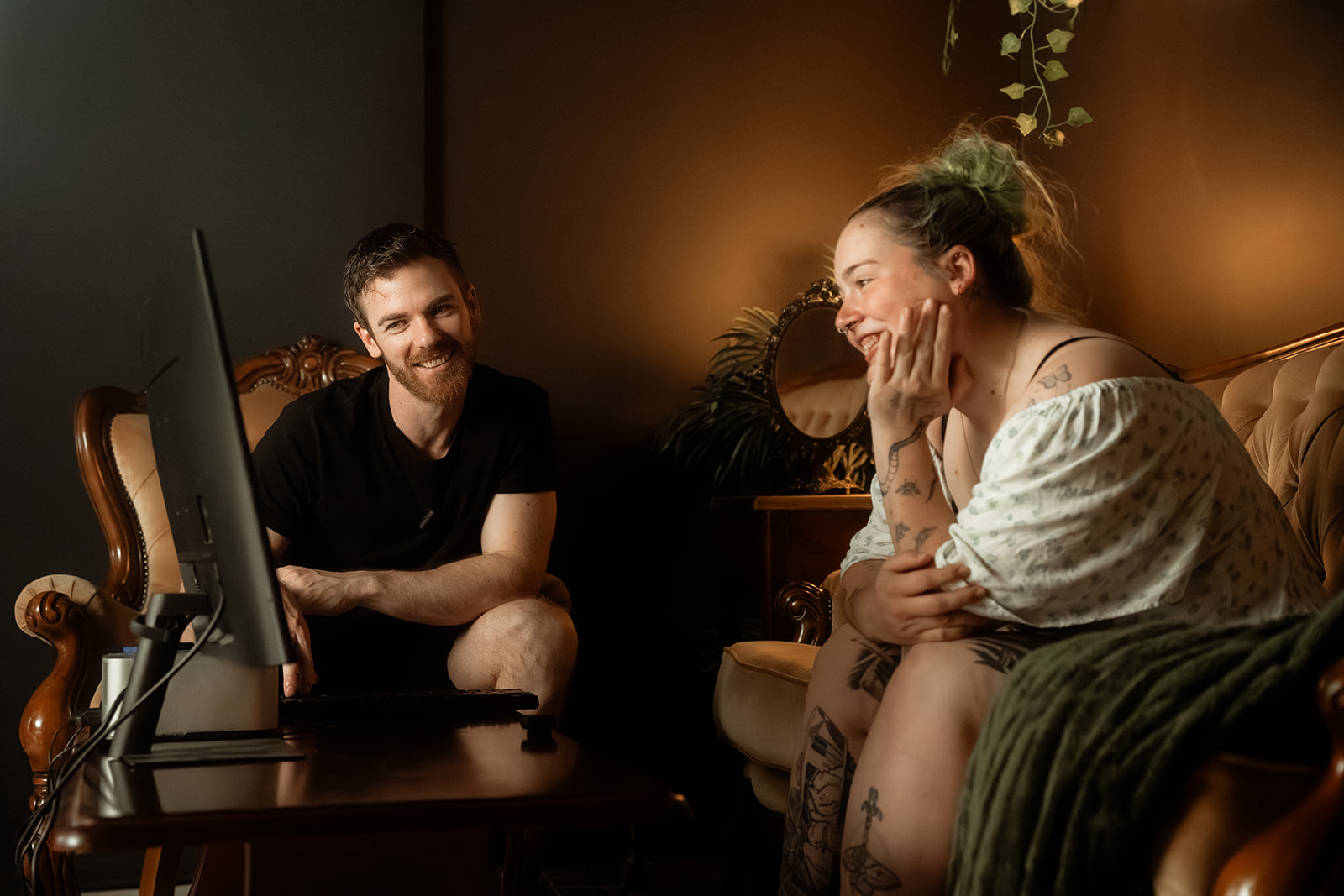 boudoir reveal session